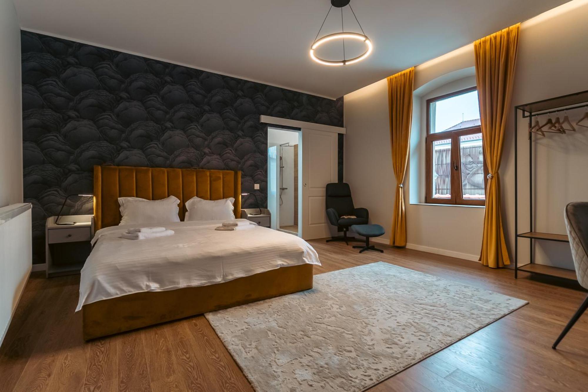 Hotel Epic Boutique Sibiu Esterno foto
