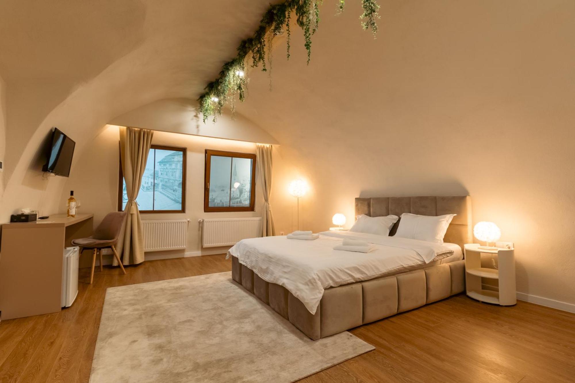 Hotel Epic Boutique Sibiu Esterno foto