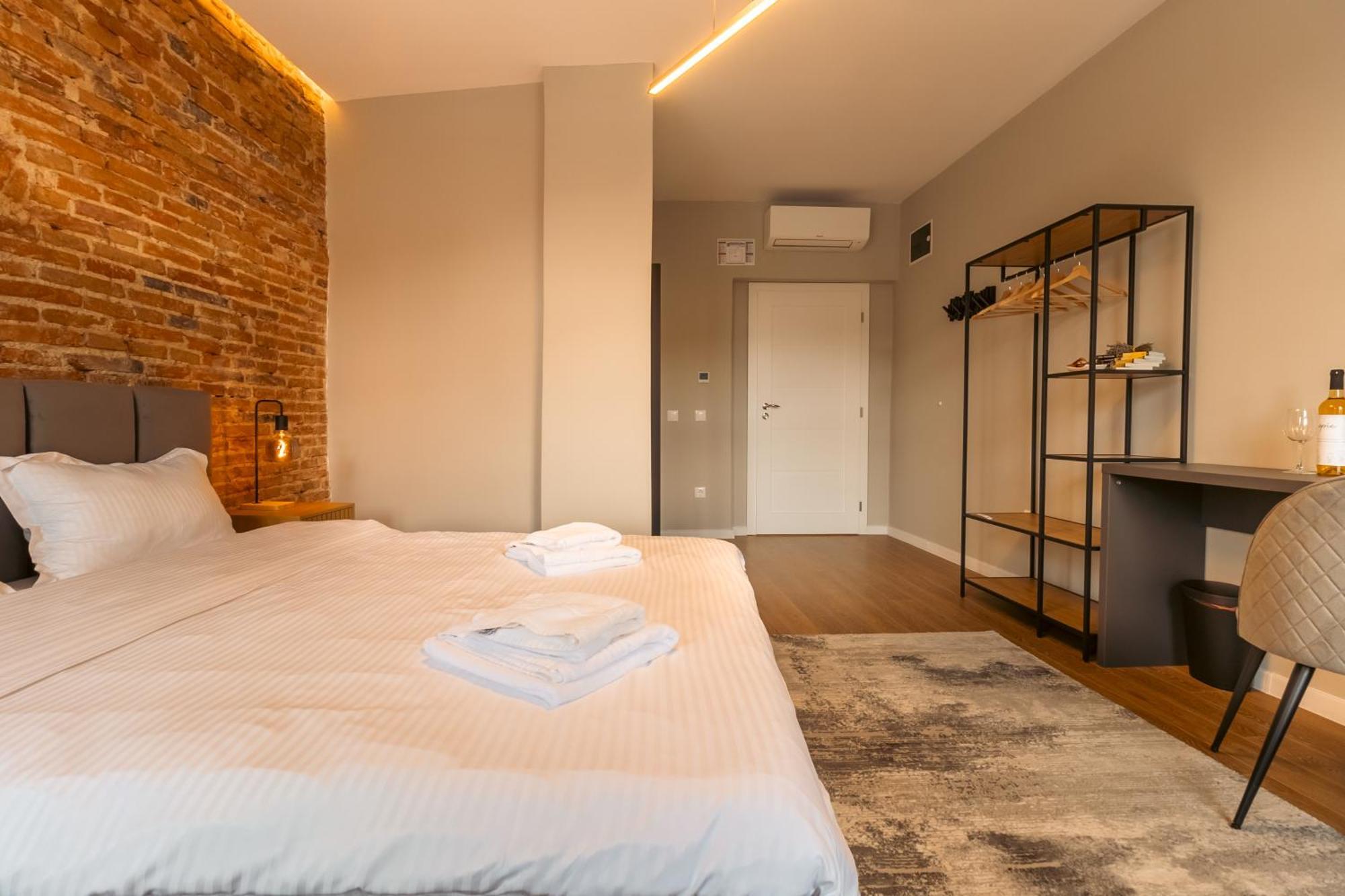 Hotel Epic Boutique Sibiu Esterno foto
