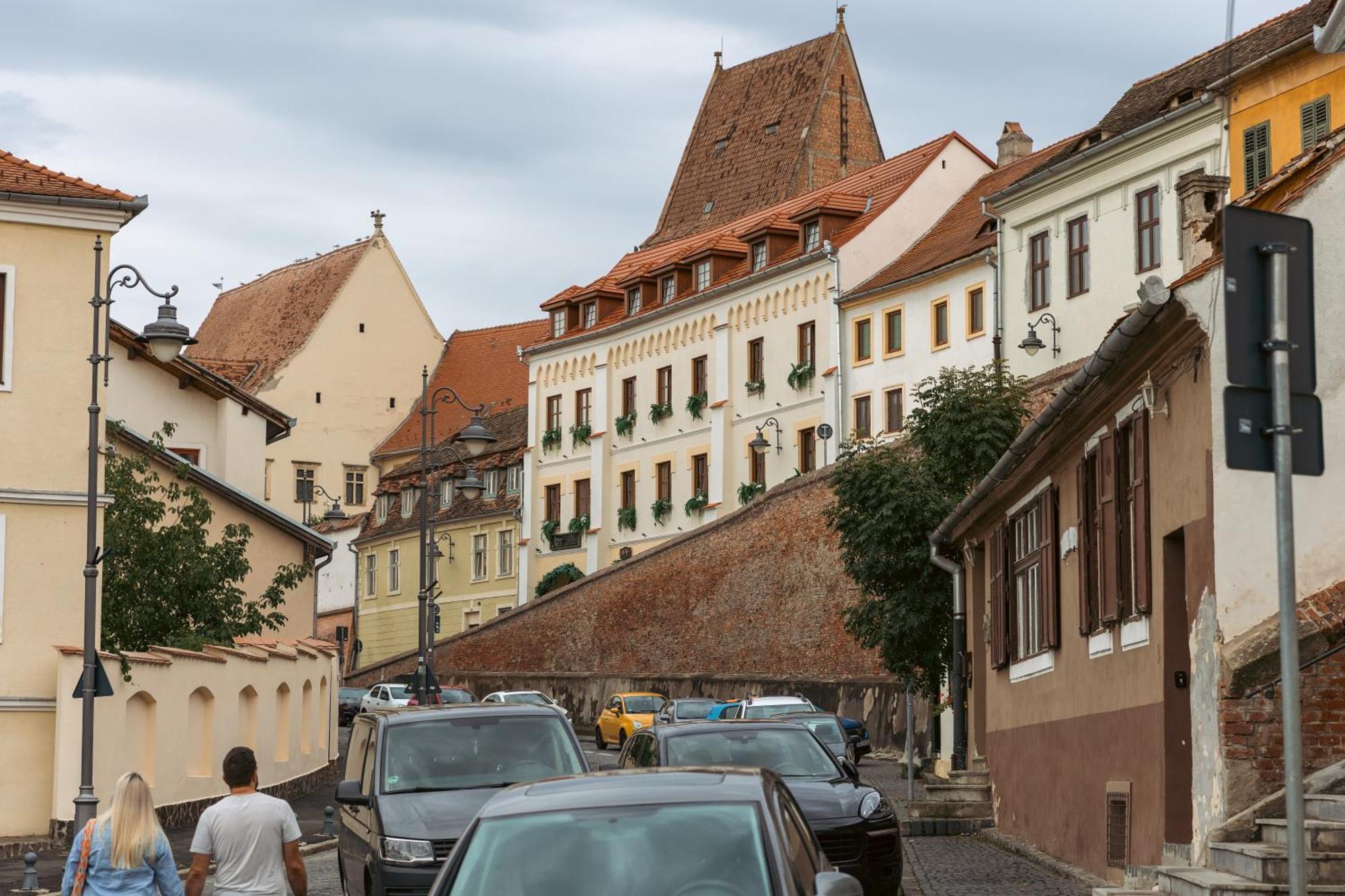 Hotel Epic Boutique Sibiu Esterno foto